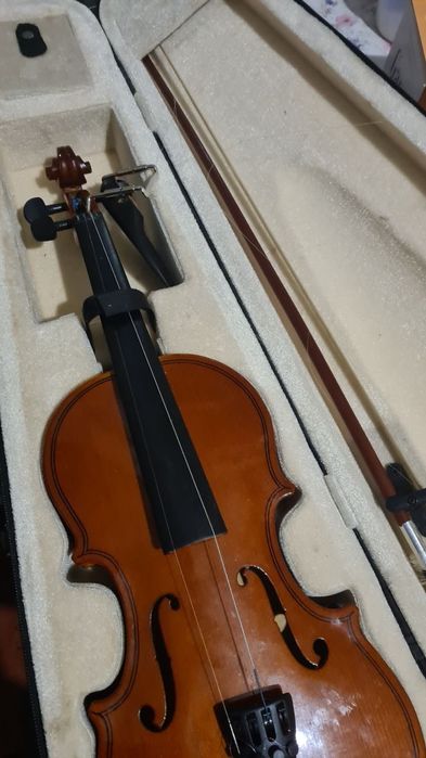 Продам Скрипку в хорошем состоянии