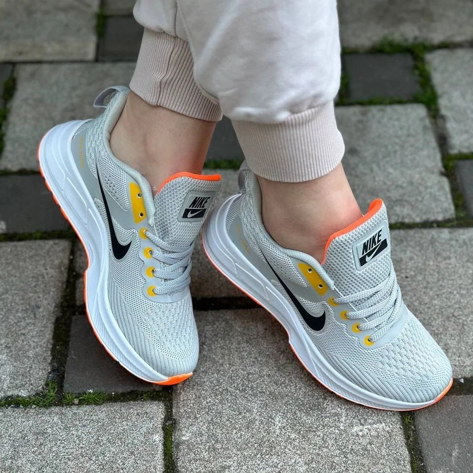 Жіночі Кросівки Nike Zoom