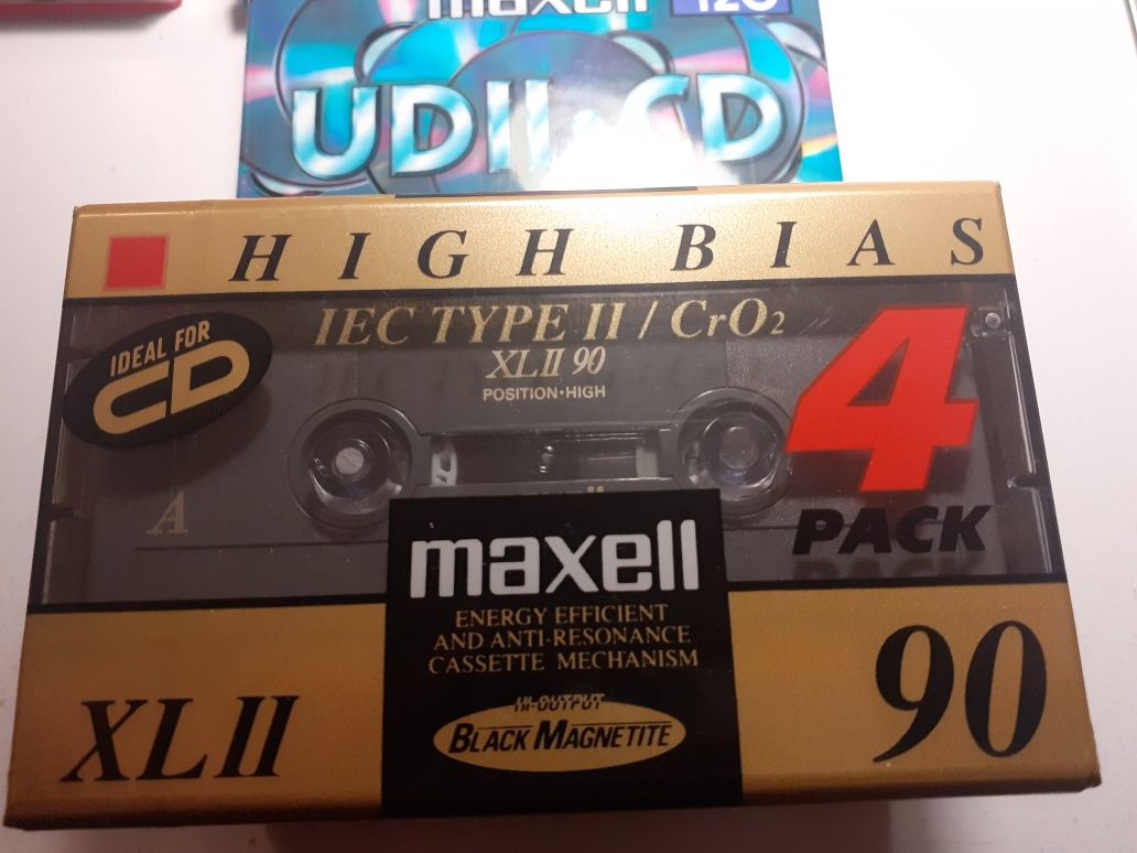 Kasety magnefonowe Maxell XLII 90 4 pack nowe