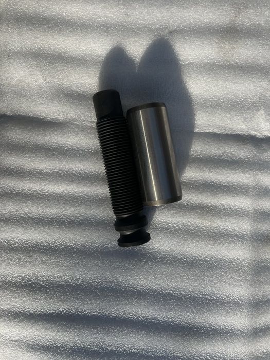 Палець ресори новый VOLVO F10-FH12