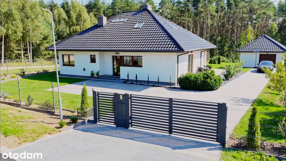 Dom o pow. 198m², działką o pow. 2141 m², 8 km od Koszalina pod lasem!