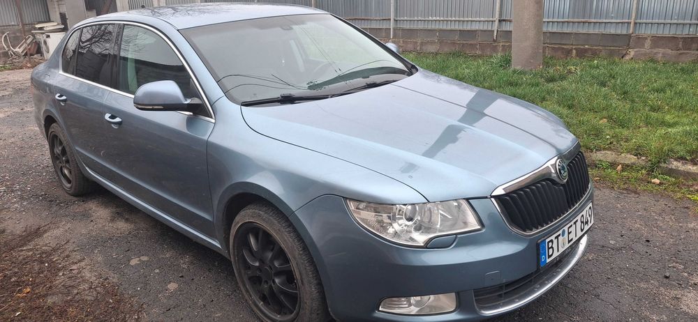 Продам ШКОДУ Суперб