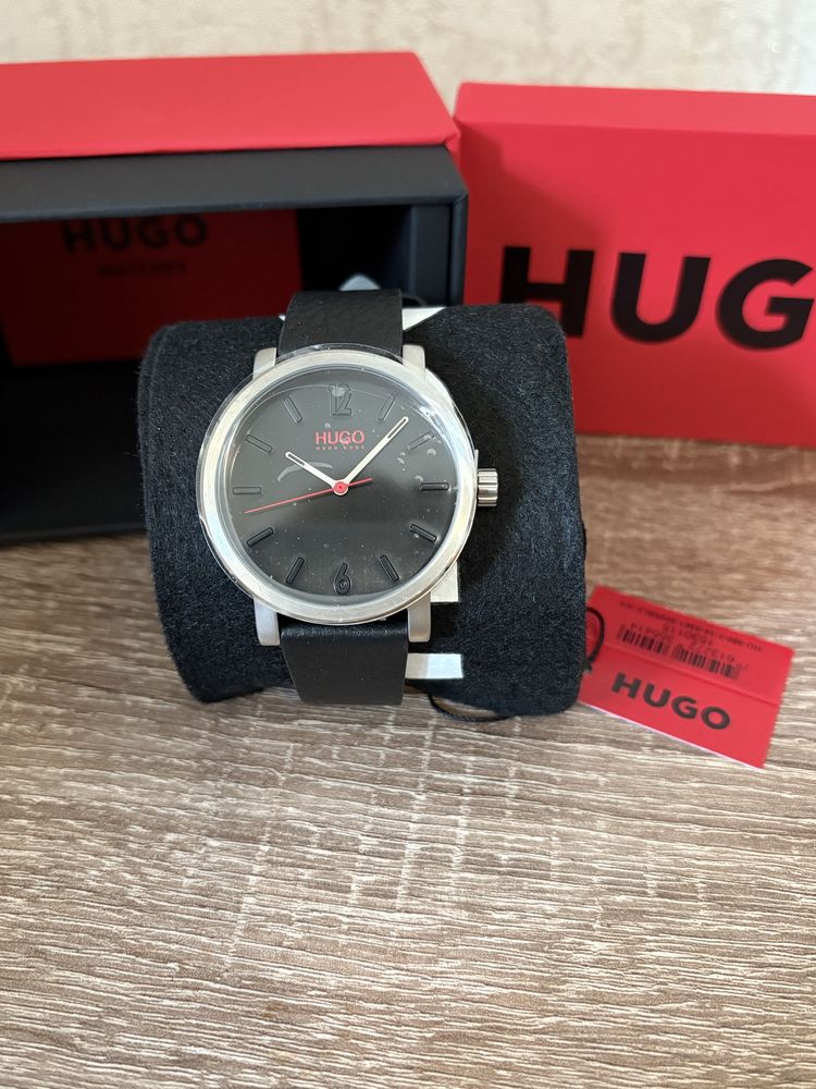 Часы HUGO BOSS 1530115
