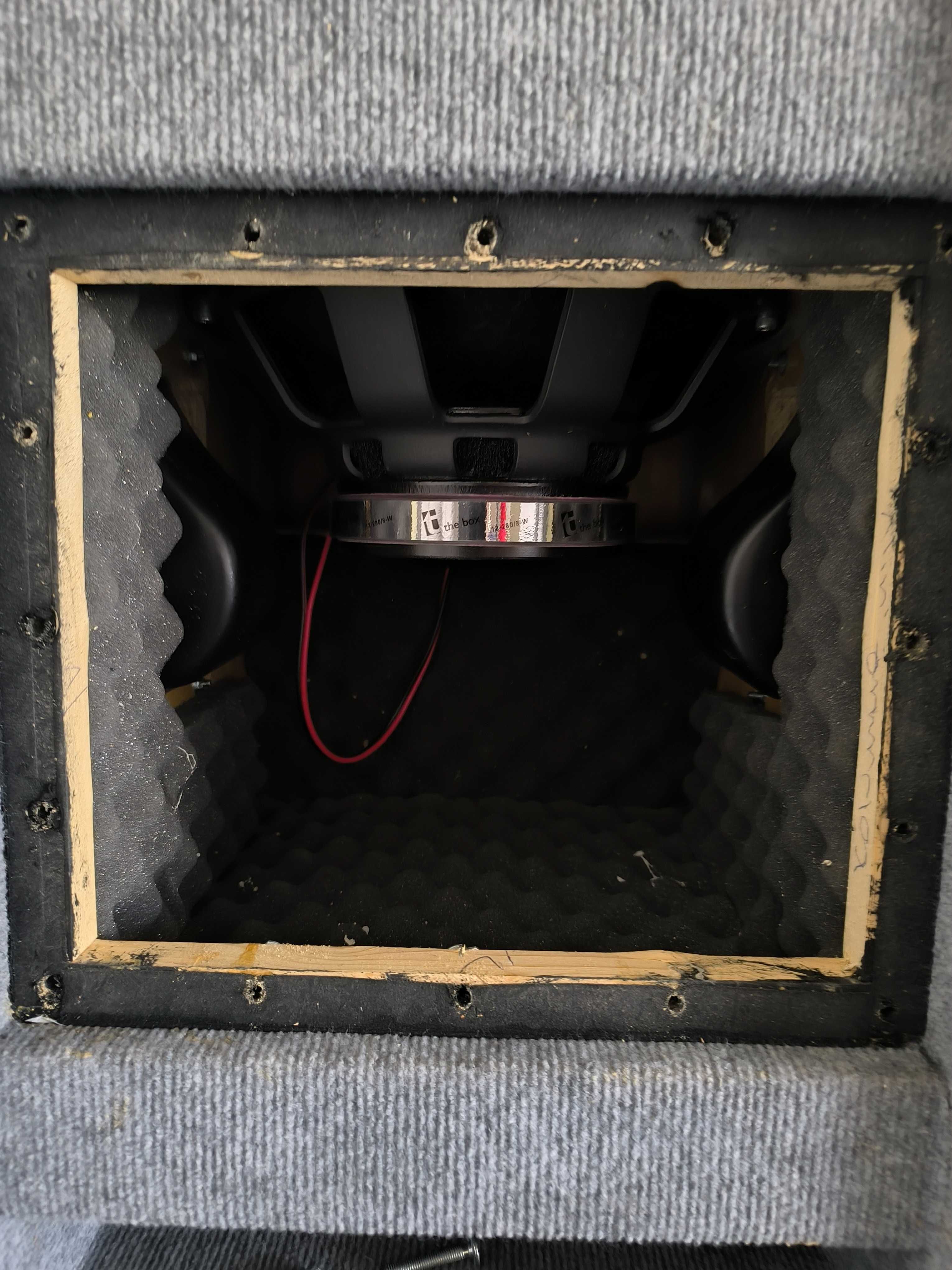 BP 6TH na głośnikach THE BOX Speaker 12-280/8-W
