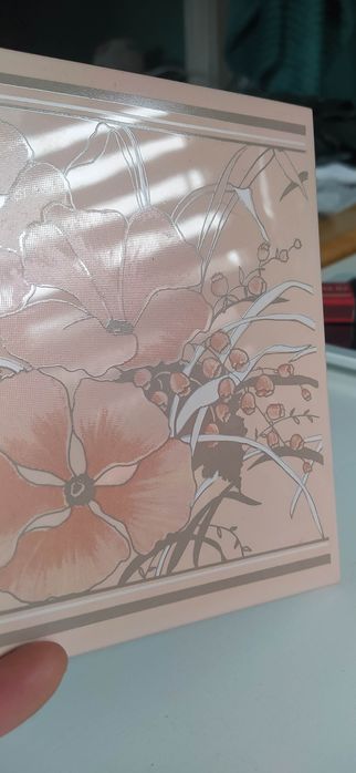 Płytki dekoracyjne pudrowy róż wzór kwiaty retro