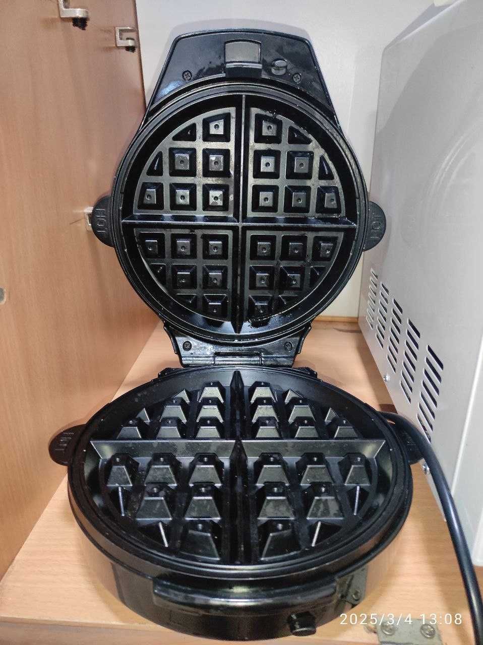 Мультимейкер RUSSELL HOBBS Fiesta 24620 ВАФЛІ
