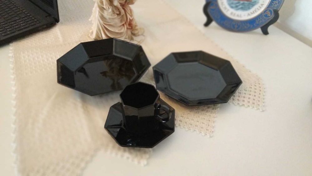 Porcelana moderna, conjunto café