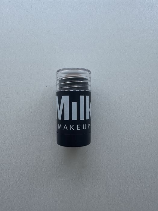 Milk makeup корректор/скульптор