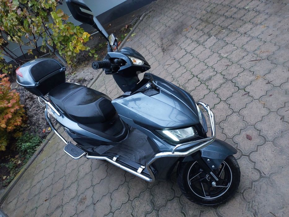 Продам електроскутер