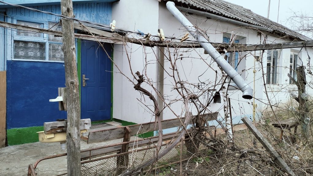 Продам 1/2 будинку с Савин (60 км від Києва)