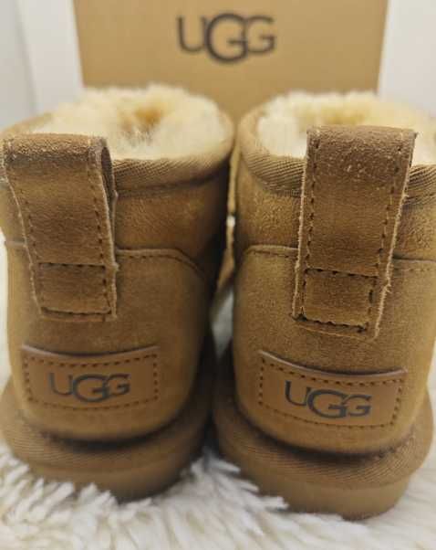 UGG Classic Uitra Mini EU 40