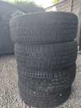 Opony wielosezonowe, 225/50 R17.