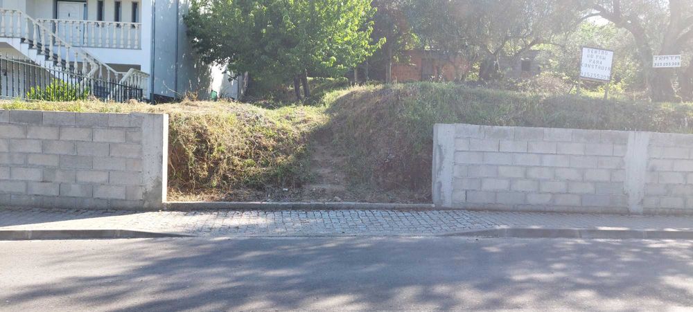 Lote de terreno para construção com 1.800m2 dentro do PDM do Fundão.