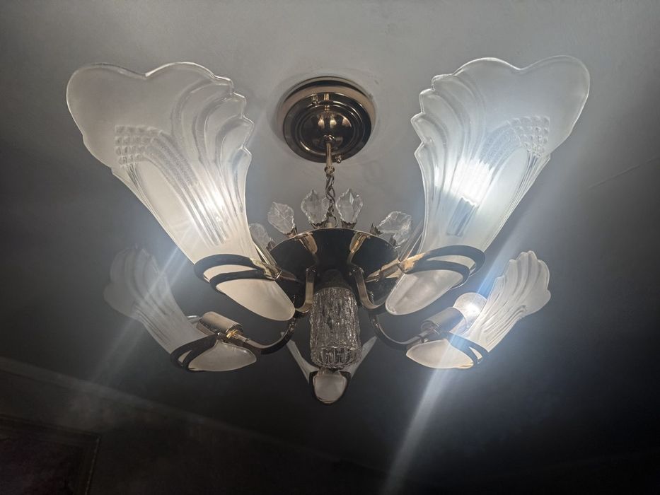 Люстра.Світильник.