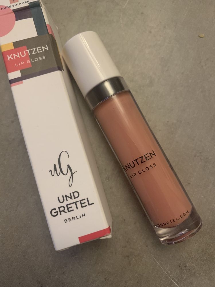 Und Gretel Knutzen -blyszczyk do ust /7 nude shimmer