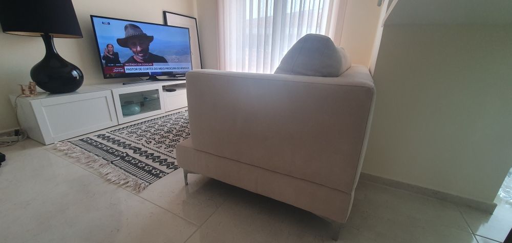 Sofá com puff convertível em chaise long #superdecor #sofasuperdecor