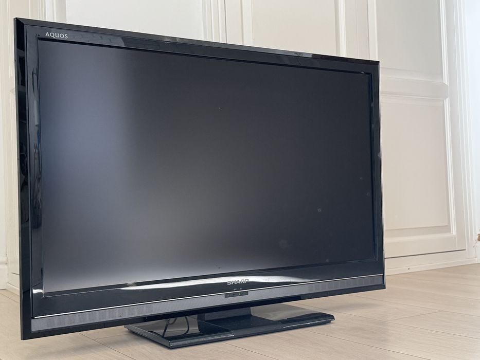 Telewizor Sharp LC-37D65E