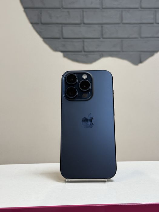 Iphone 15 pro 256 стан нового обмін є