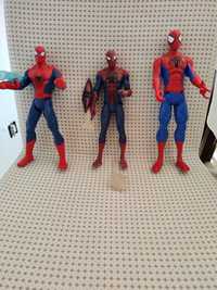3 figuras de Homem Aranha