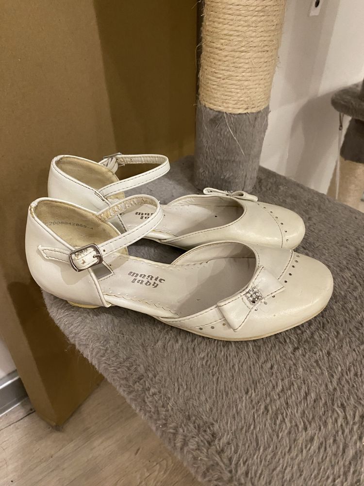 Białe buty eleganckie/oficjalne komunijne