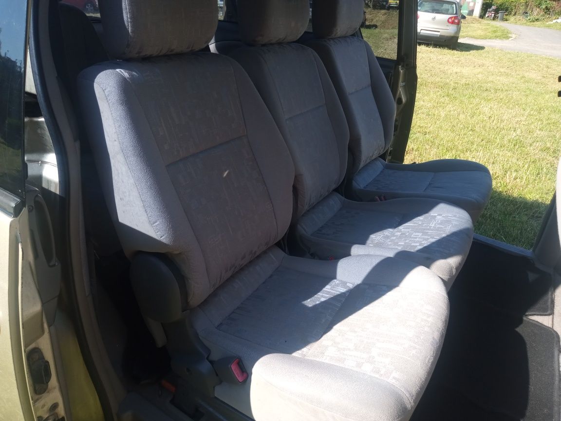 Toyota Previa 2.4 B+g 7osobowa