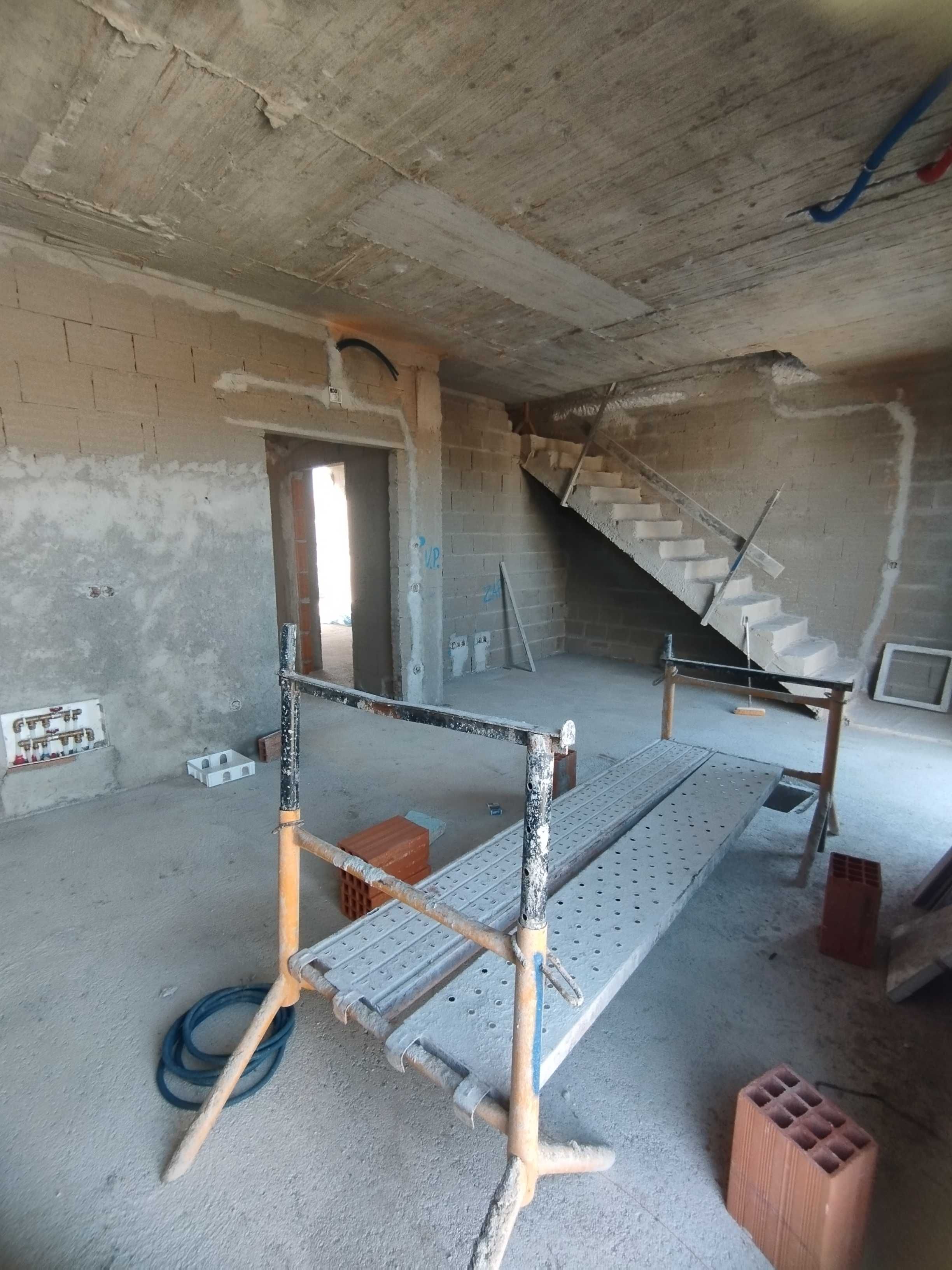 Moradia T3 em Construção