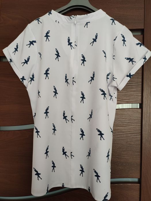 Elegancka bluzka damska z krótkim rękawem