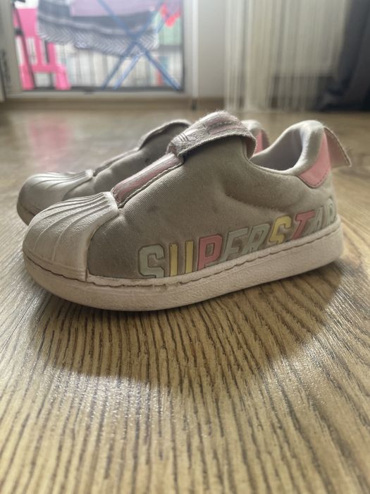 Trampki Adidas Superstar dla dziewczynki roz. 23 1/2