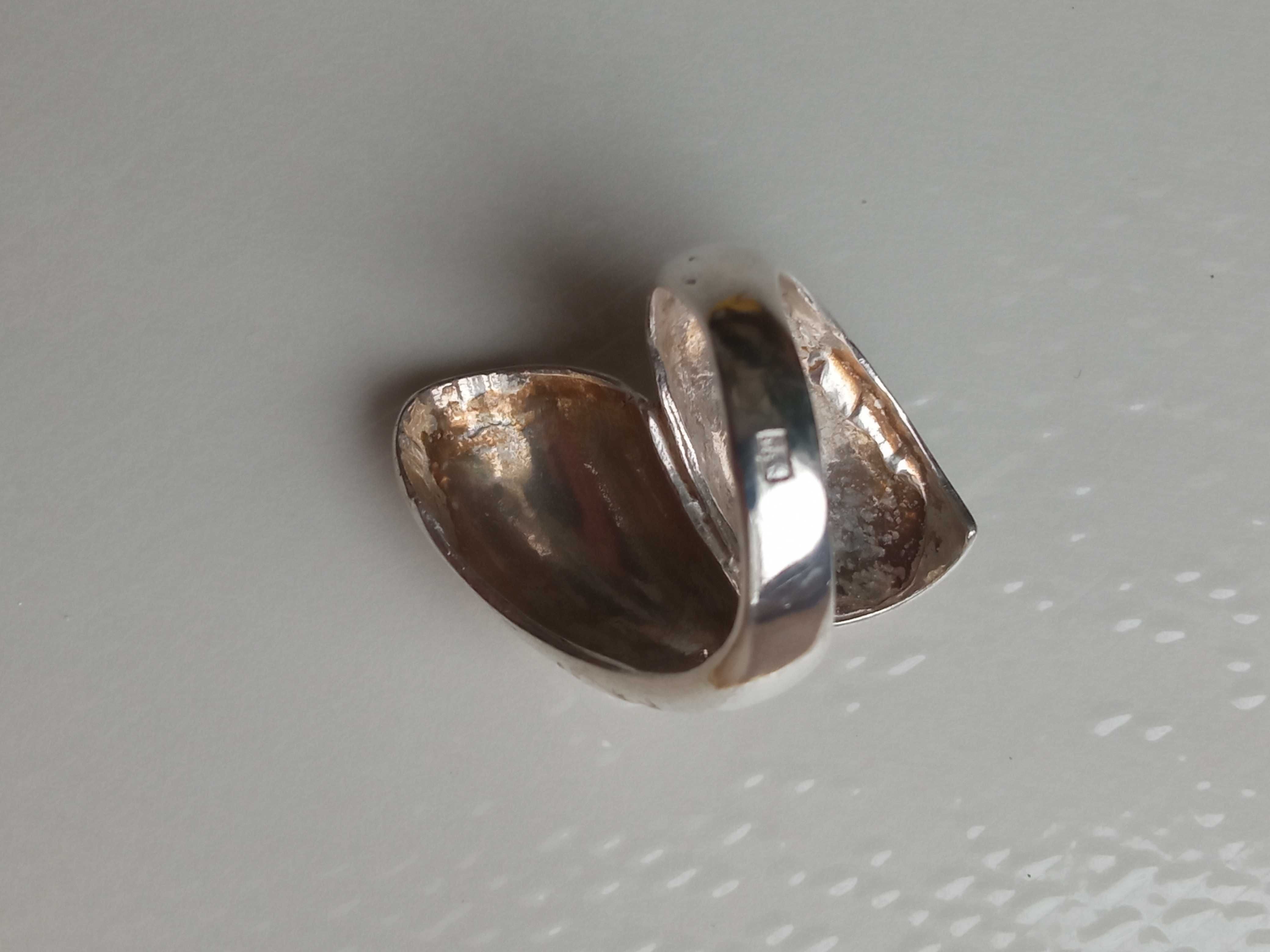 Duży pierścionek elegancki ślimak rozmiar 18 7g Srebro 925