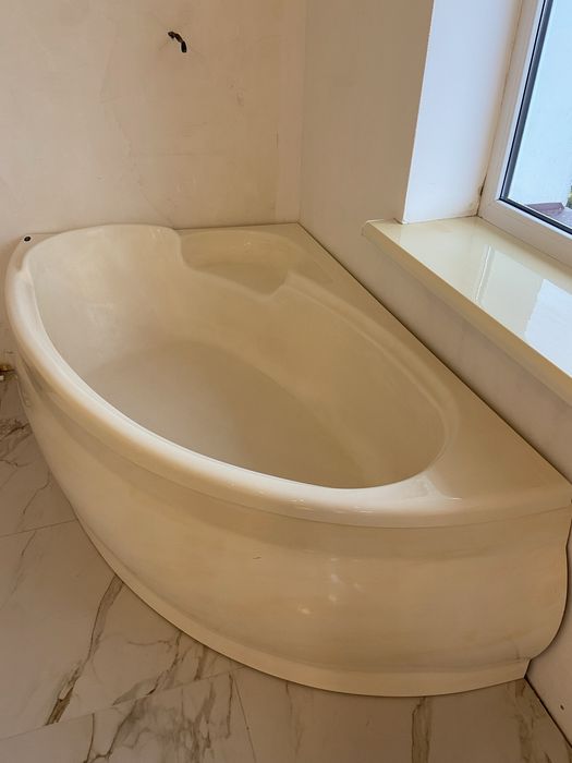 Ванна пластикова 1,70 х 1,10