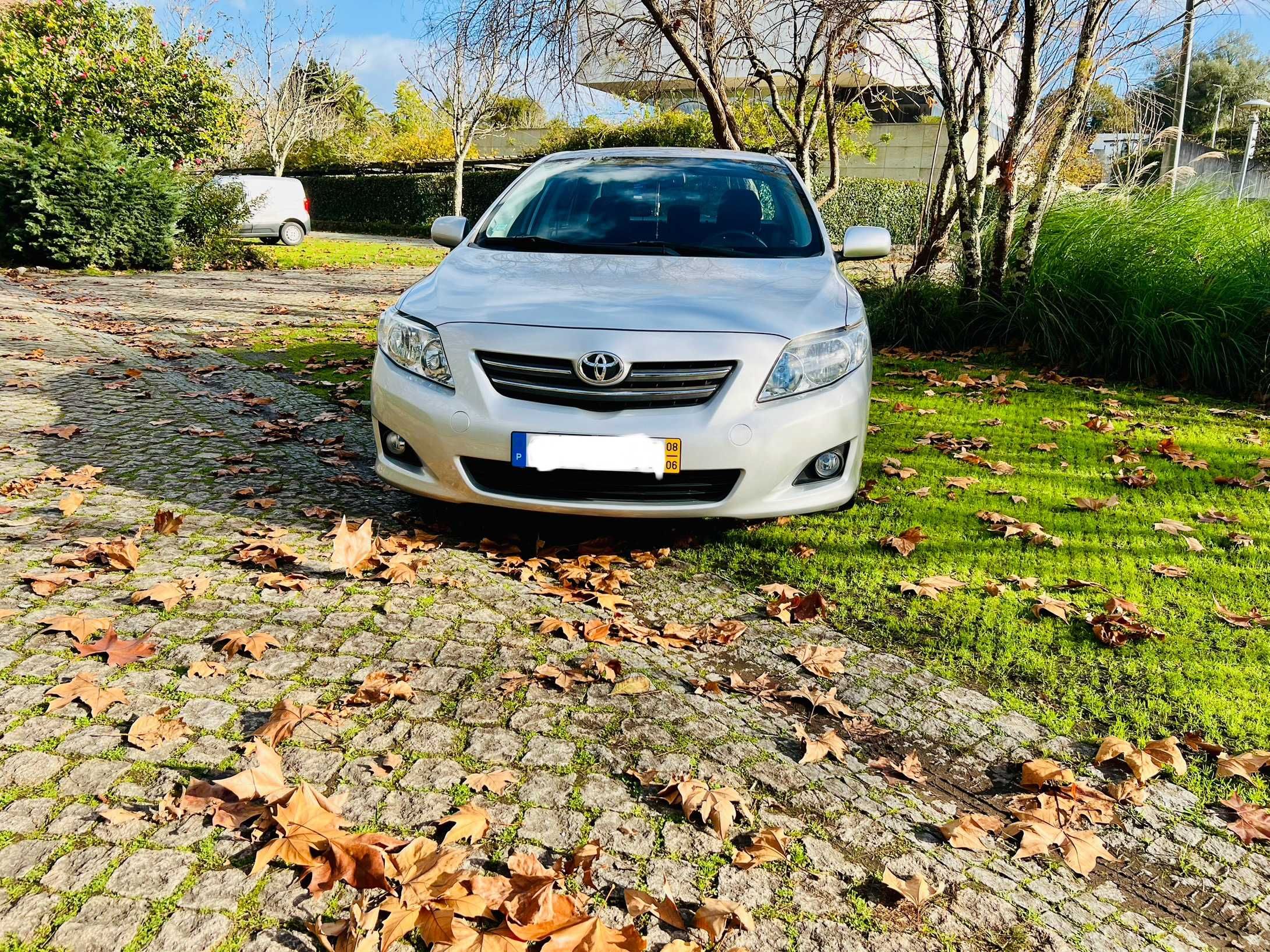 Corolla 1.4 4D4 Automático