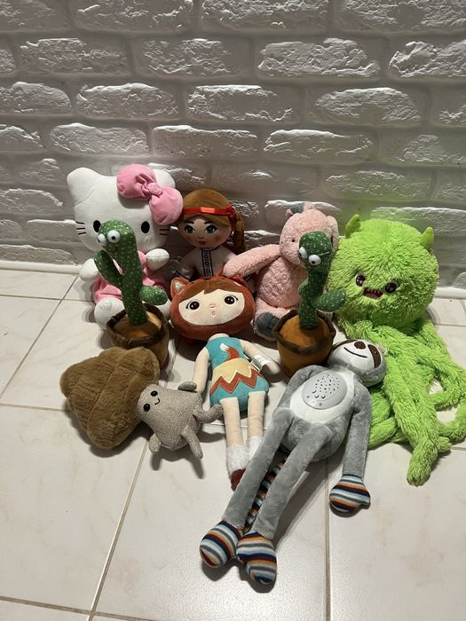 Продам дитячі іграшки