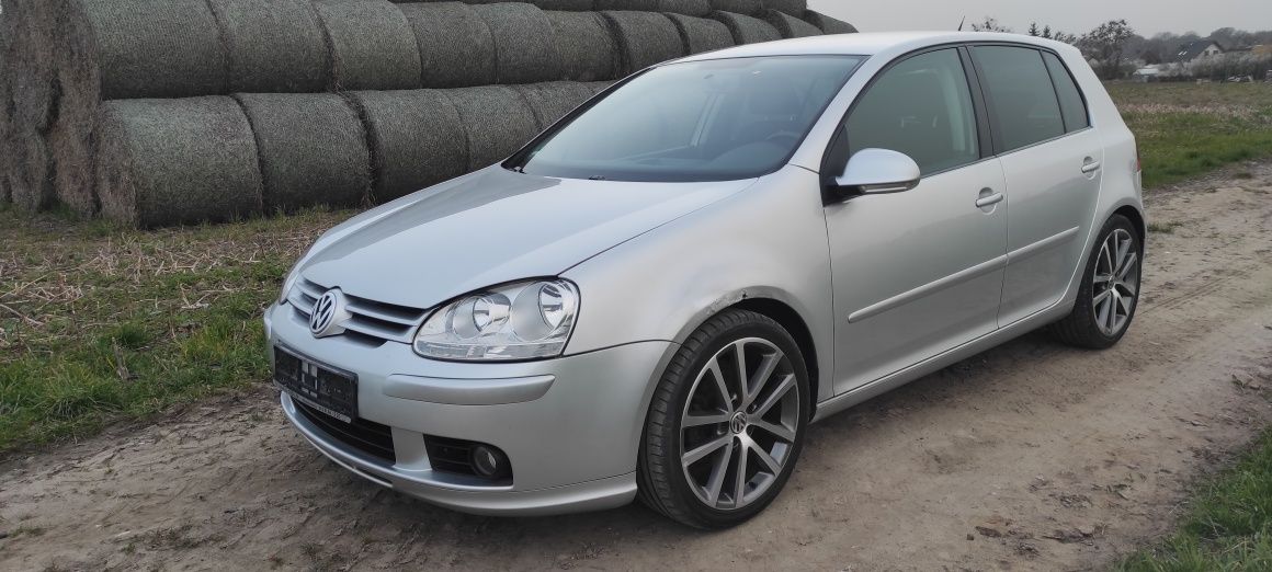 Volkswagen Golf Sportline. 2.0  Benzyna 150 koni