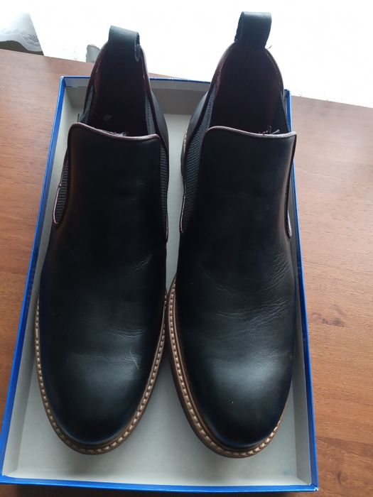 Взуття чоловіче шкіра