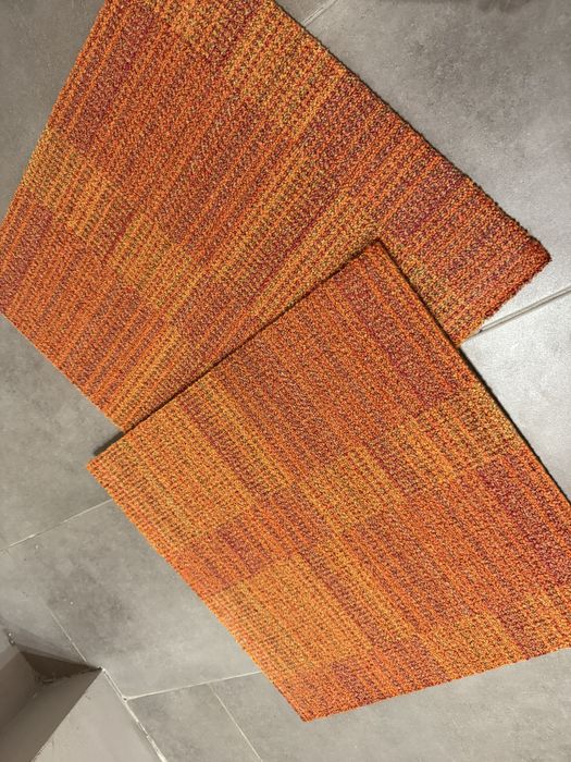 Wyjladzina biurowa 50x50 gruba z wygluszeniem!