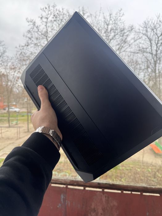 Ноутбук хп 1650 на 512 гб