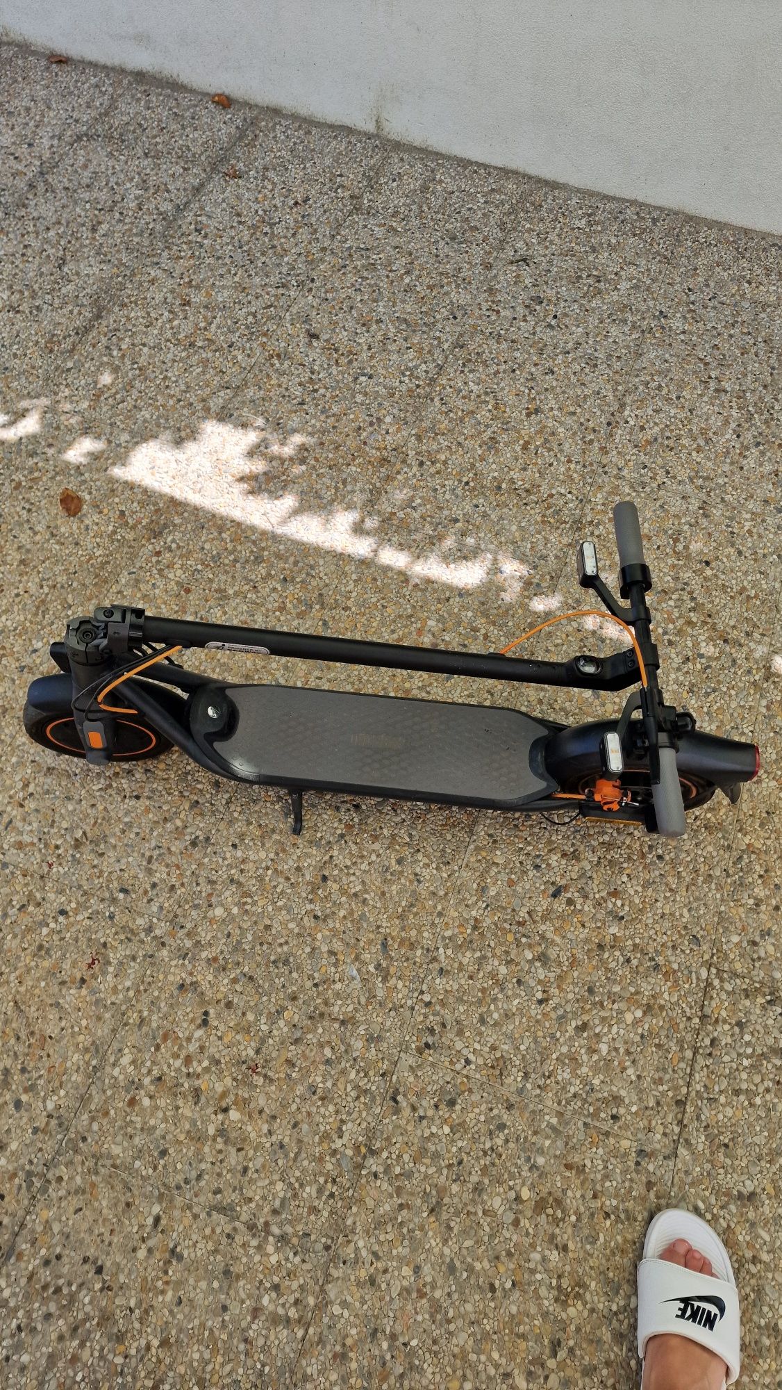 Vendo Trotinete Eletrica SEGWAY NInebot F40