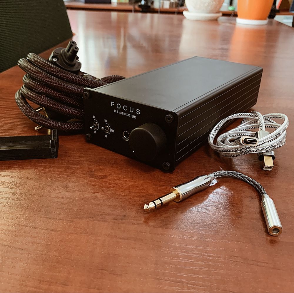S-Audio Systems - Focus v.4 ЦАП+Підсилювач+Бінауральний процессор