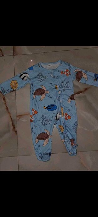 Sprzedam ubranka 62-110