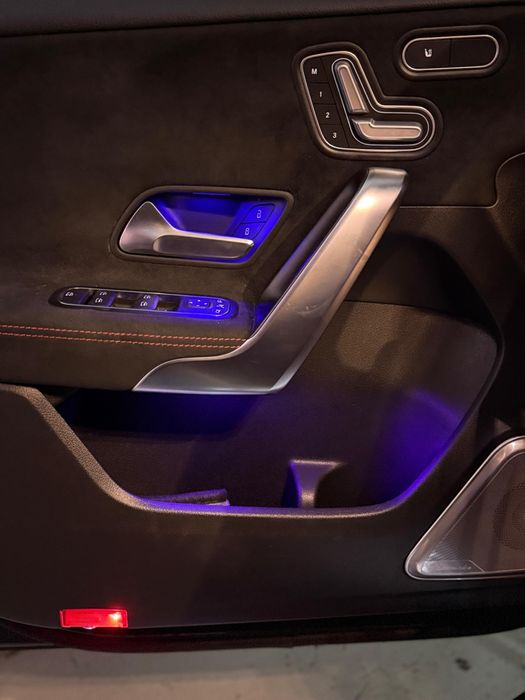 Mercedes A 180 d AMG Line 2020 •DIGITAL LIGHT • Burmester