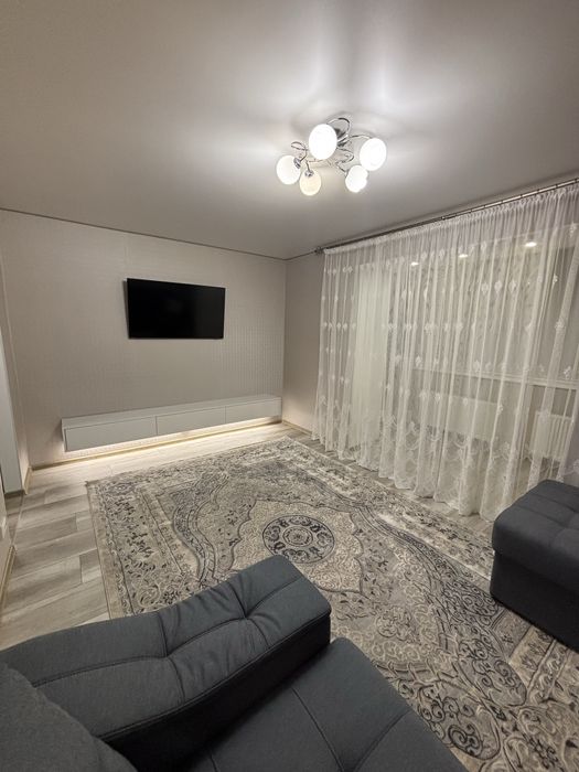 Продам 2-х кімнатну квартиру