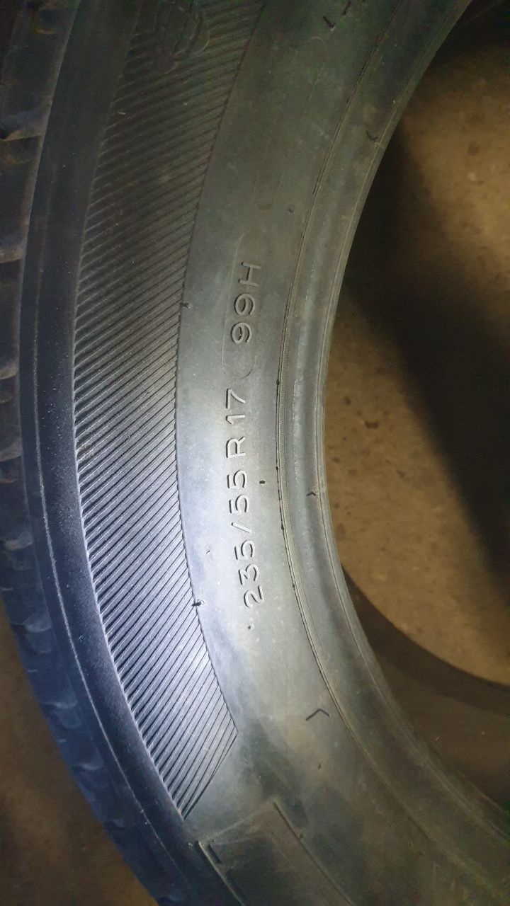 Opony  wielosez. Michelin 235/55 R 17 M+S