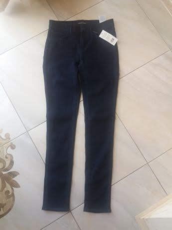 Продам джинси Levi's line 8