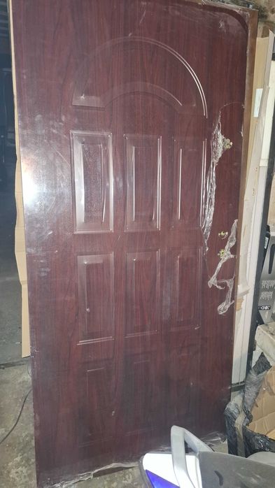 Sprzedam drzwi 90 L nowe