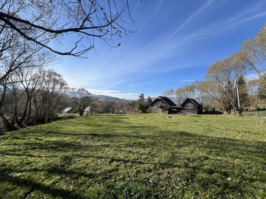 Ділянка 0.27га в карпатах з будинком та іншими умовами ЛАЗЕЩИНА