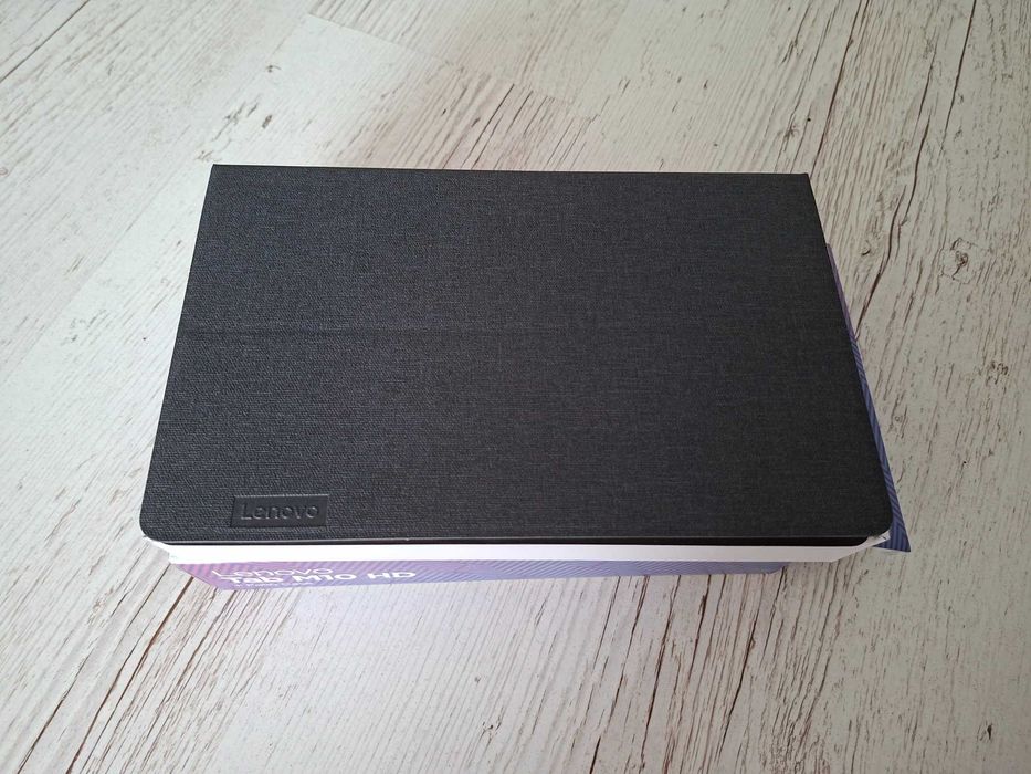 Планшет Lenovo Tab M10 HD +folio не був у використанні