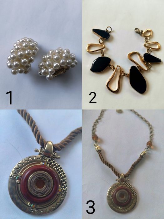 Вінтажні прикраси