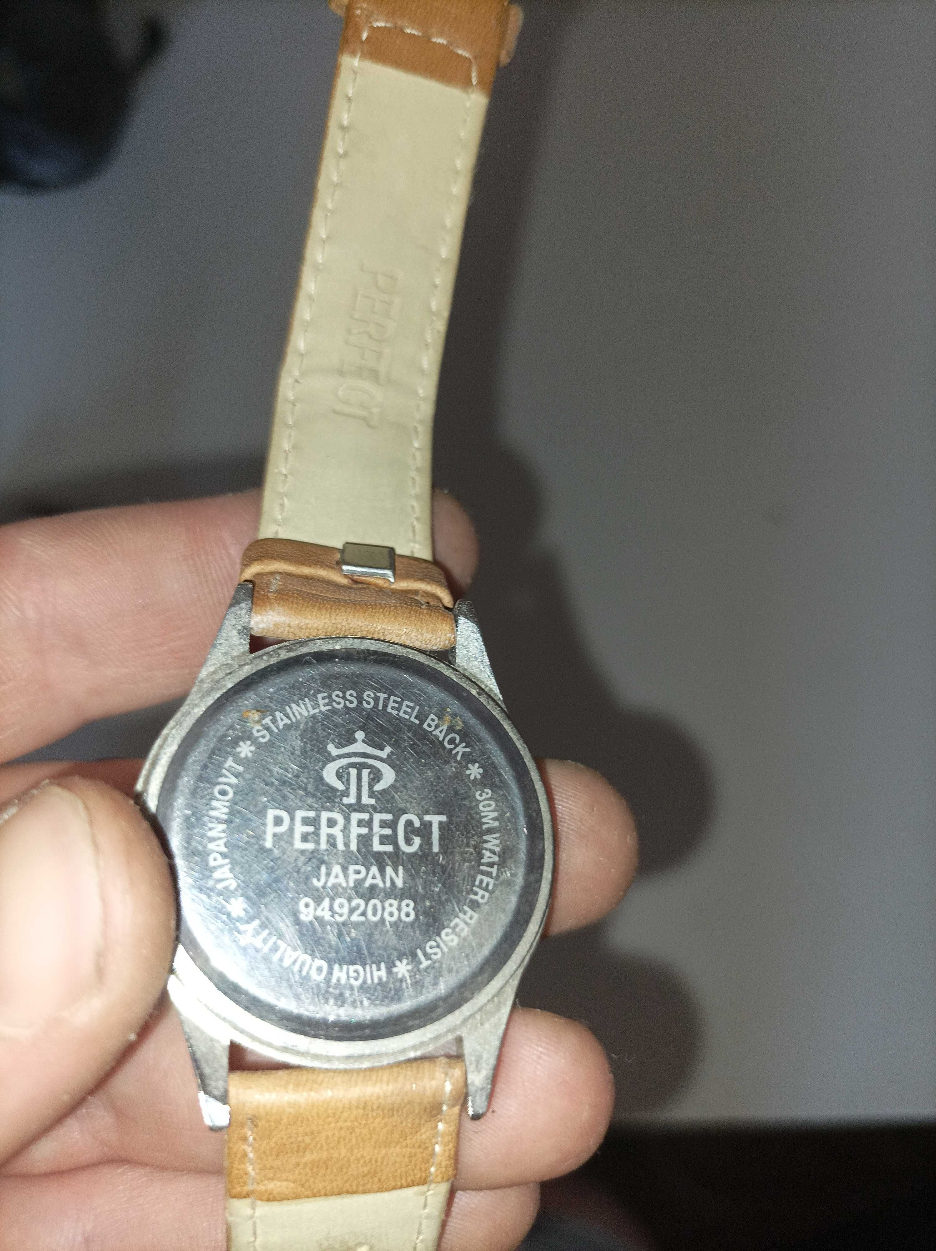 zegarek damski marki PERFECT