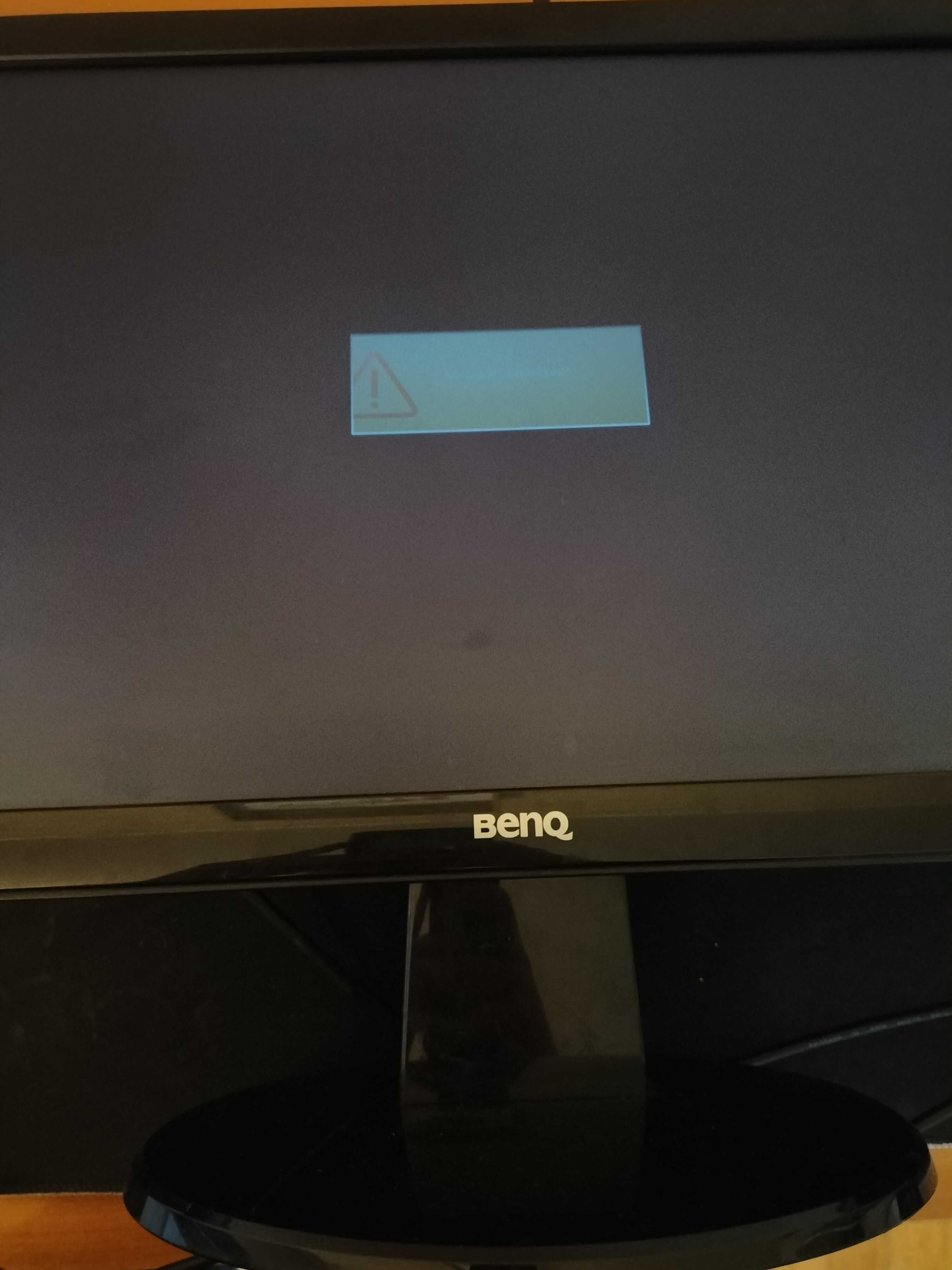 Monitor BENQ GL2250-T 22 cale