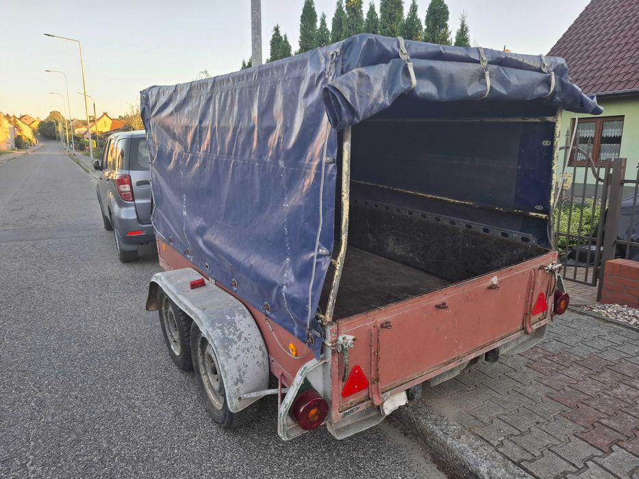 przyczepa dwuosiowa  ładowność 1,5 t